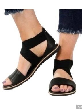 NEW Sorel Ella Sandals Slip On Leather Flats Size 9 Black Stretch Straps